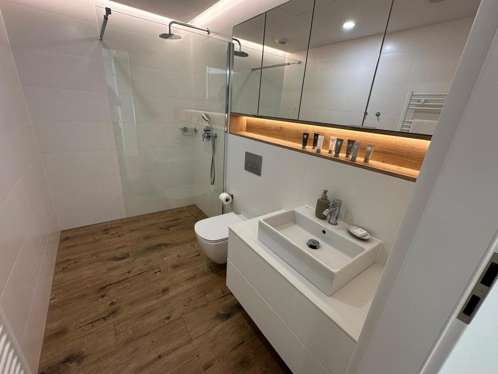 Pinea Apartments Pobierowo Bagian luar foto